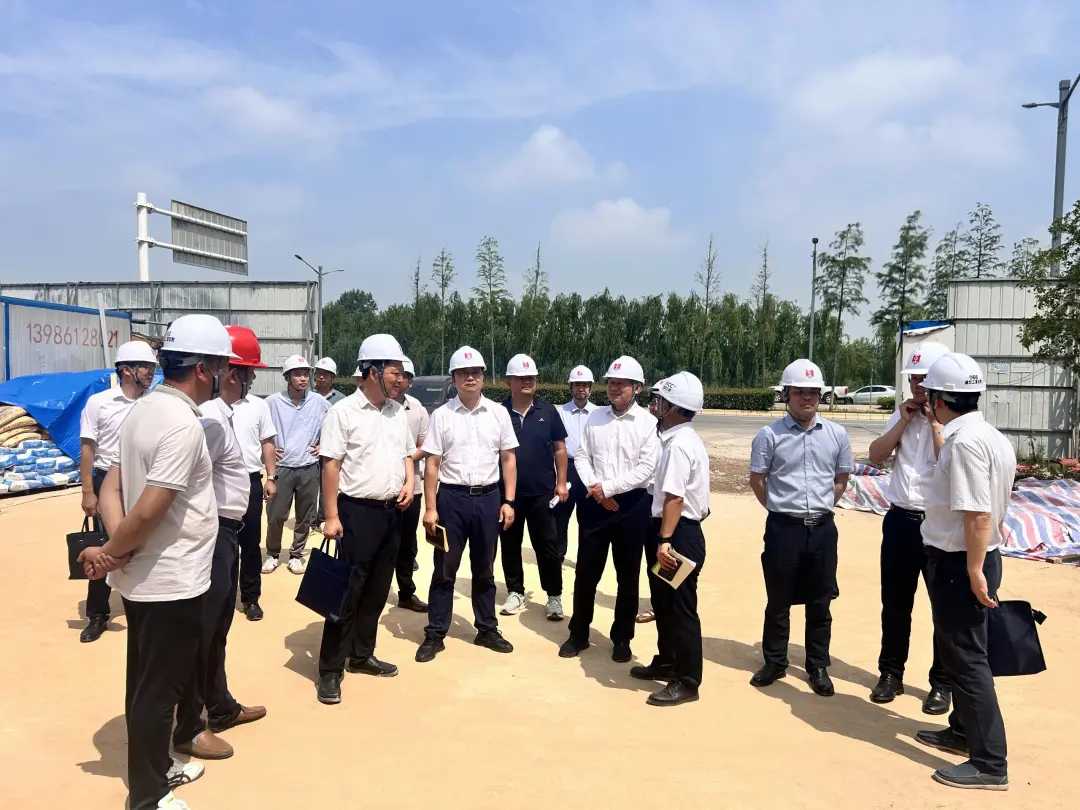 雷宗江调研督办项目湖北工建重点项目.png